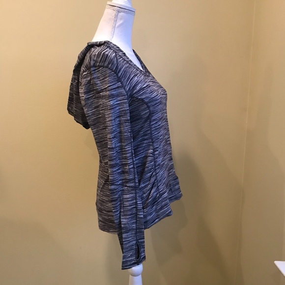 Light weight hoodie black & white long sleeve Sz M - Picture 2 of 6